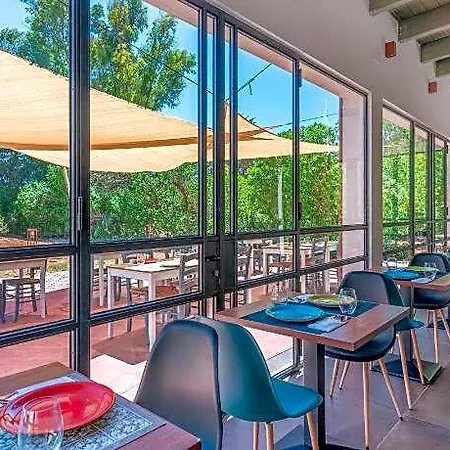 Sabhe Village Hotel 4*
